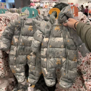 pallet abbigliamento all’ingrosso